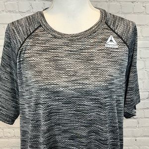 REEBOK Men's Black Space Dye Tee-Large